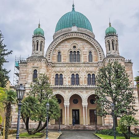 Historic Center Palace - Huge 4 Bedrooms Santa Croce Apartment - By LikehomeFlorencja Zewnętrze zdjęcie